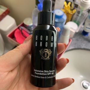 Bobbi brown intensive skin serum foundation spf 40